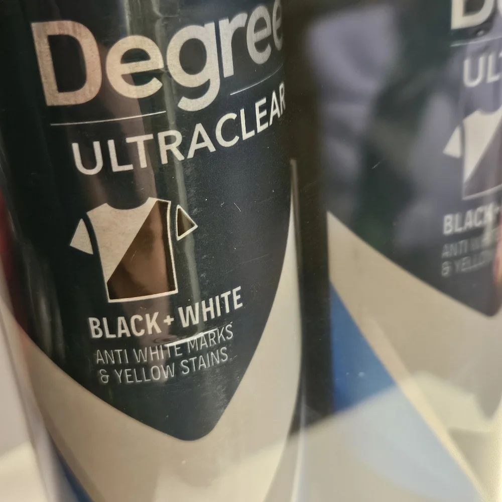 😀2 pack Degree Men Ultra Clear Black + White Antiperspirant Deodorant